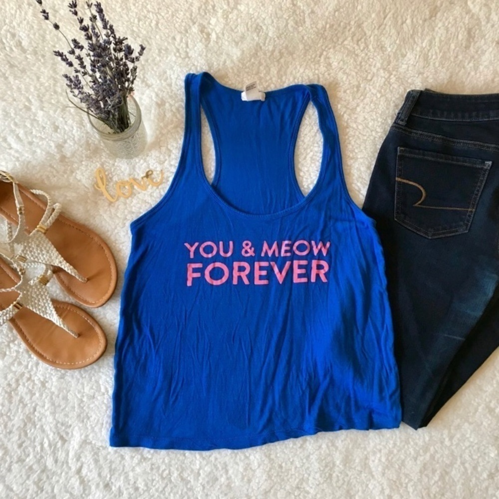 Forever 21 Flirty Racerback Graphic TankSize Small